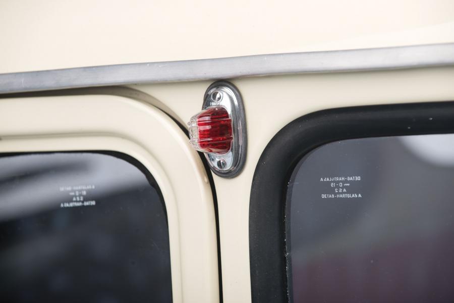 Детали экстерьера Glas Isard T700 1958 года  (фото 7 из 12)